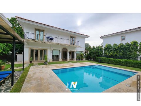 venta alquiler de casa en santa maria fairway