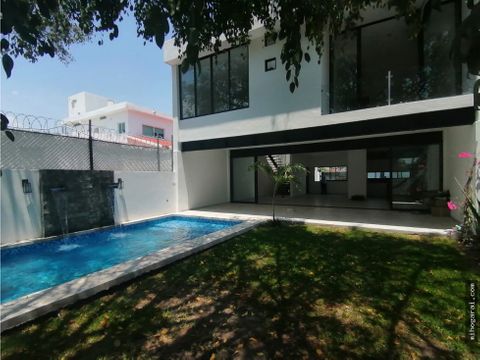 casa sola nueva con alberca en vista hermosa cuernavaca