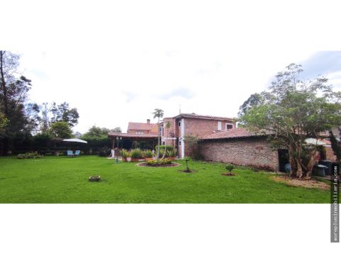 lote en venta en los pinos club de polo