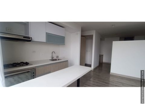 arriendo aparta estudio las nieves