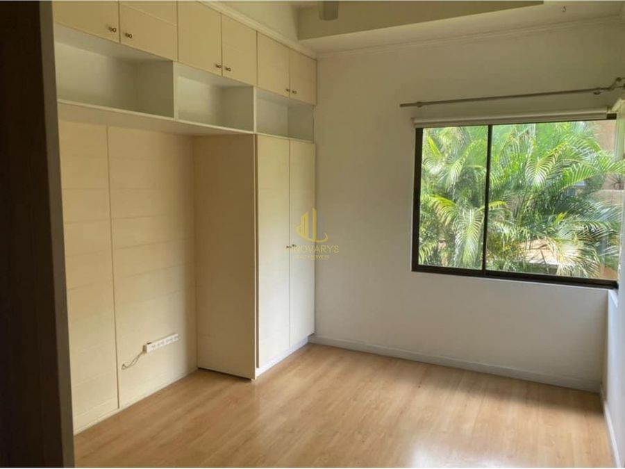 apartamento en condominio a la venta brasil de santa ana