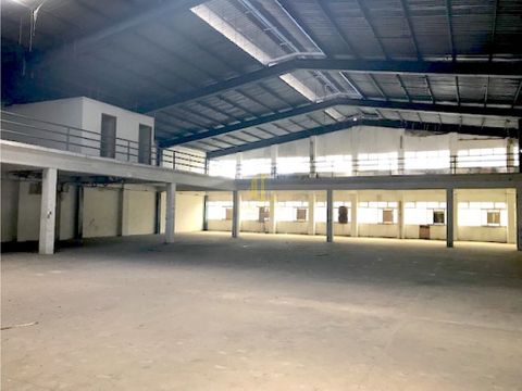 bodega industrial de 4000 m2 en alquiler pavas