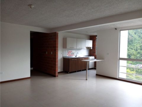 se vende apartamento sector aranjuez de 70 m2