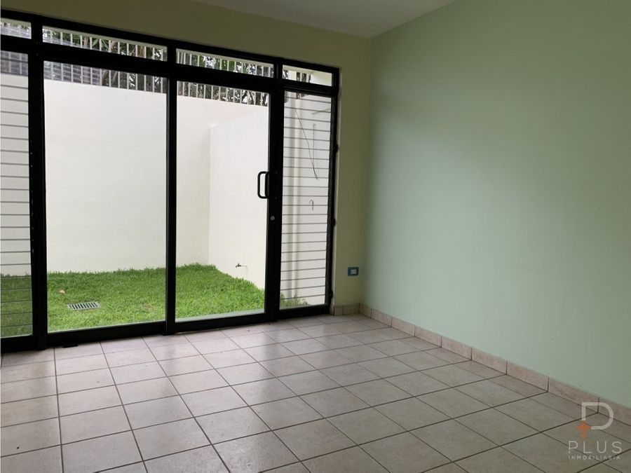 casa uso comercial residencial alquiler freses curridabat cod ob70