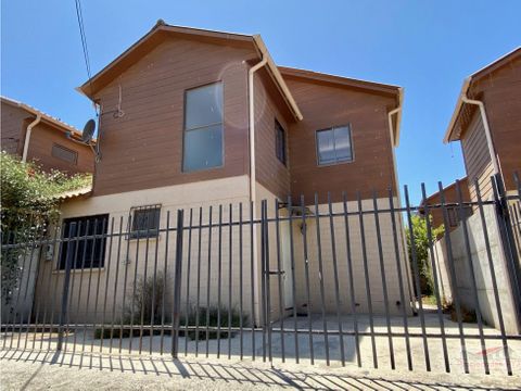 linda casa en villa alegre quillota