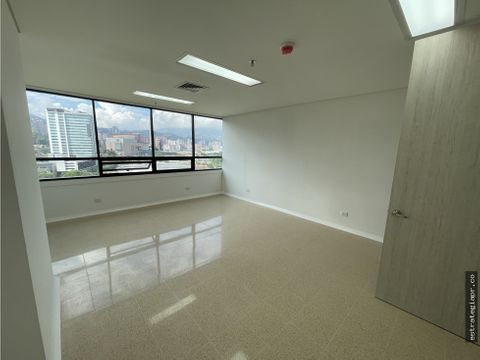 arriendo de consultorio en envigado sector las vegas