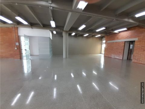 arriendo de oficina en guayabal medellin