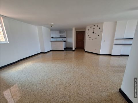 venta de apartamento en laureles sector florida nueva