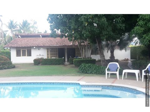 en versalles casa con piscina privada