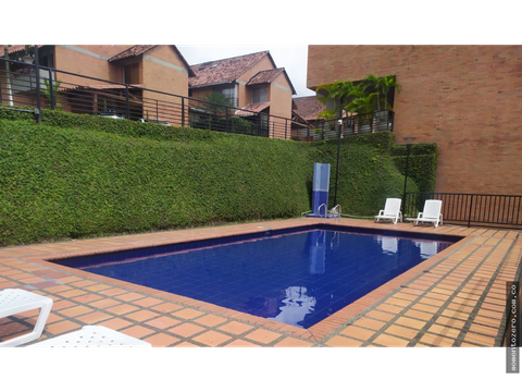 venta apartaestudio tipo town house av sur pereira