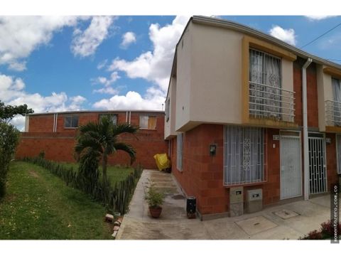 venta casa full acabados naranjal cuba pereira