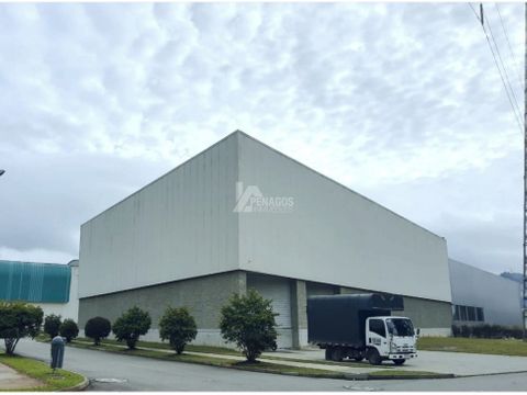 vendo bodega industrial 1214 m2 cerca zona franca aeropuerto jmc