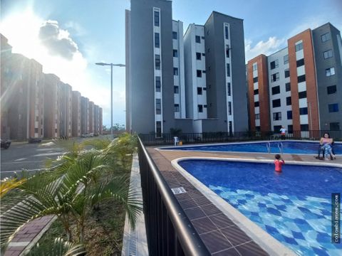 alquilo apartamento en roseto parque natura