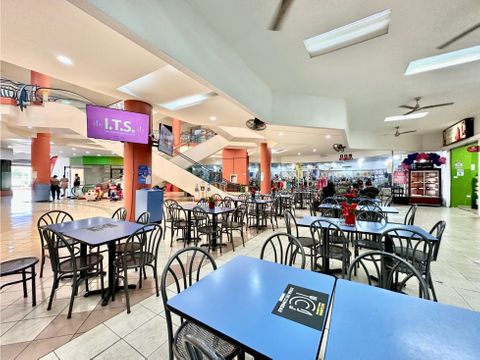 restaurant in liberia mall