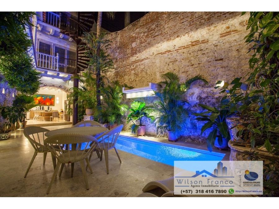 casa en venta con piscina centro historico cartagena