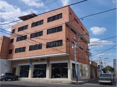 maritza lucena 04245105659 vende edificio en barqto mls 23 20049