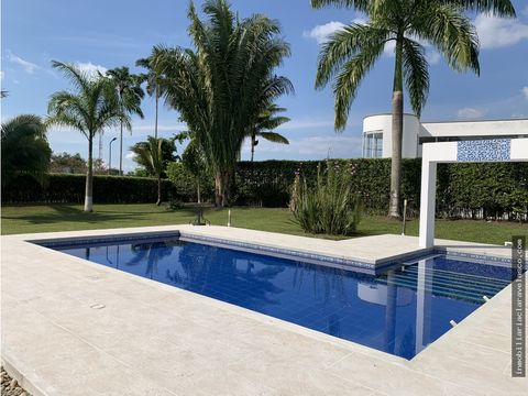 se arrienda casa campestre cerca al aeropuerto
