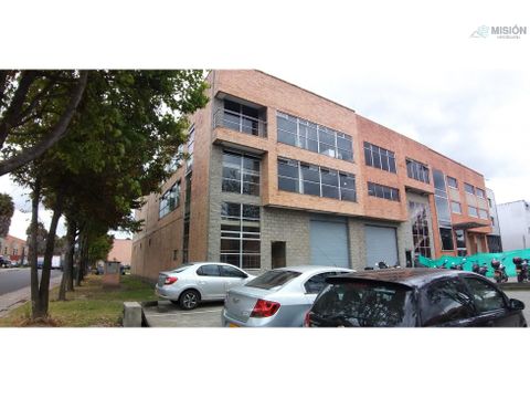 bodega en venta o arriendo 689 m2 regimen franco