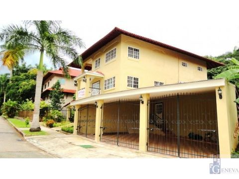 casa en venta en albrook id 11426