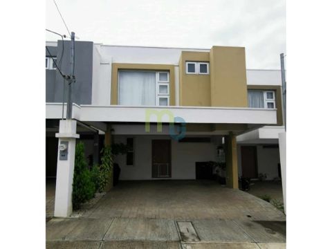 venta de casa en condominio en lagunilla de heredia