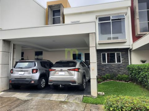 venta de casa en condominio en san rafael de heredia