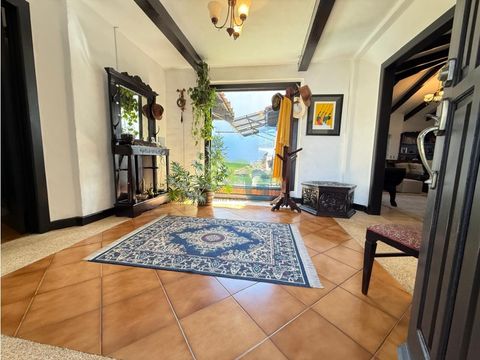 venta de casa de un nivel estilo colonial en santo domingo de heredia