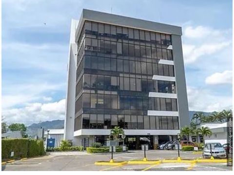 oficina comercial en alquiler en pavas