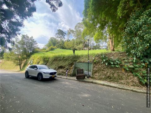 lote en venta en envigado loma del escobero