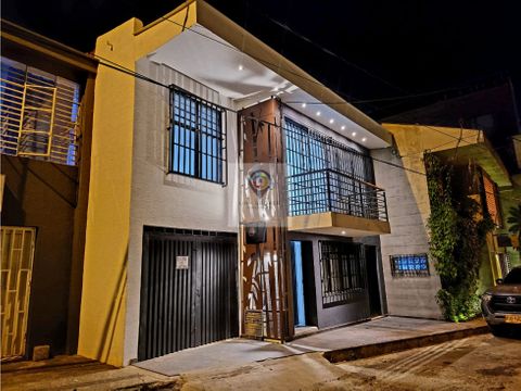 se vende edificio de aparta estudios en la circunvalar pereira