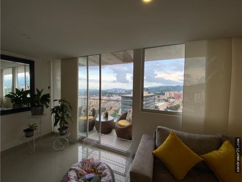 vendo espectacular penthouse piso 20 sobre la milla de oro