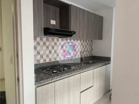 arriendo apartamento 3 habitaciones piso 13 en samaria