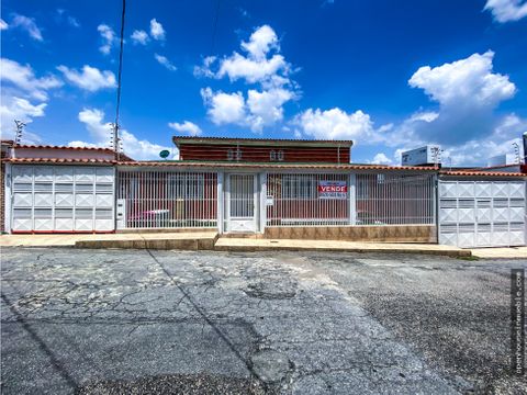 casa urb colinas de santa rosa sur