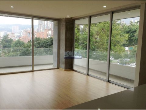 se vende apartamento en poblado loma los parra