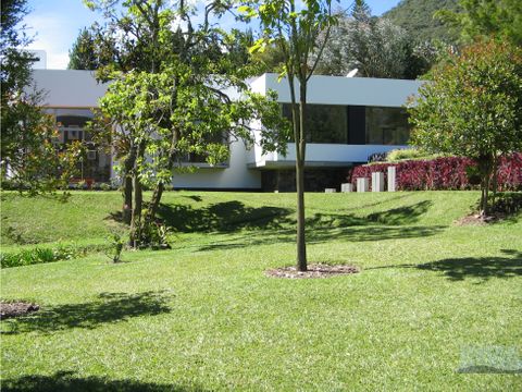 se vende finca en parcelacion privada en la ceja