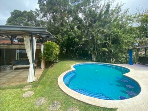 casa en venta en la lagunita country club 3h 5b 4p