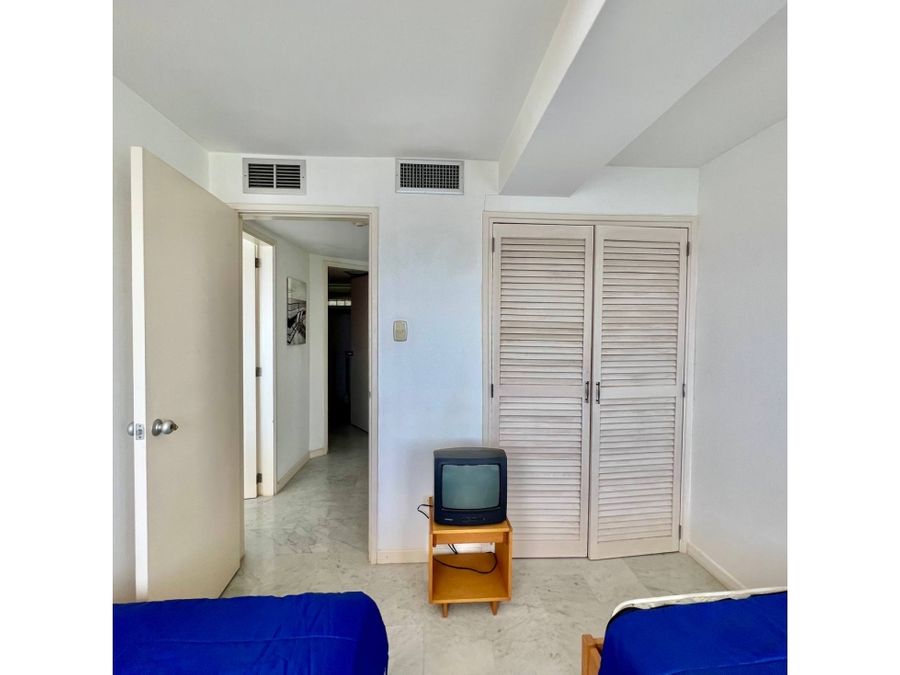 venta de apartamento en naiguata club playa azul 3h 2b 1p