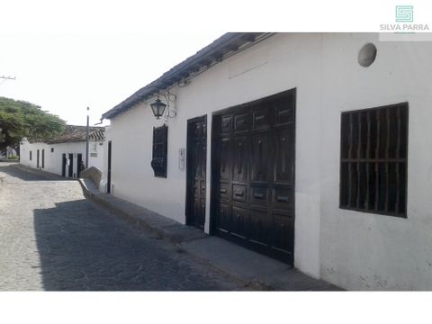 arriendo casa en giron centro