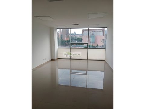 oficina en arriendo sector polideportivo sur envigado