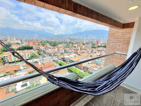 apartamento amoblado en laureles con excelente vista panoramica