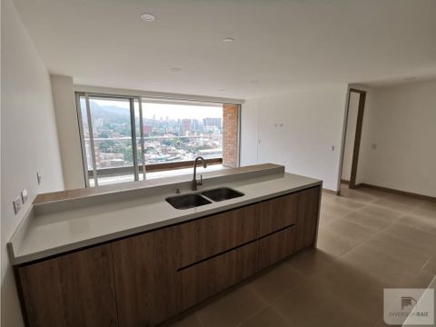 apartamento de 3 alcobas con parqueadero en calasanz