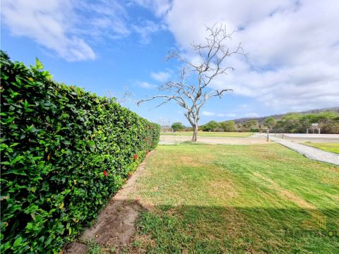 montecristi golf club vendo terreno en urbanizacion cerrada