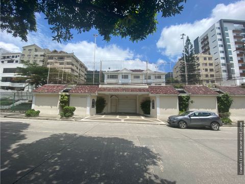 los olivos av leopoldo carrera edificio en corredor comercialr