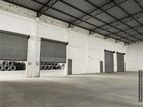 alquiler de bodega industrial en complejo 4900 m2 via duran tambo