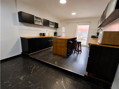 casa en venta de 4 habitaciones en tandil