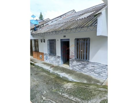 vendo casa en el barrio la floresta calarca quindio