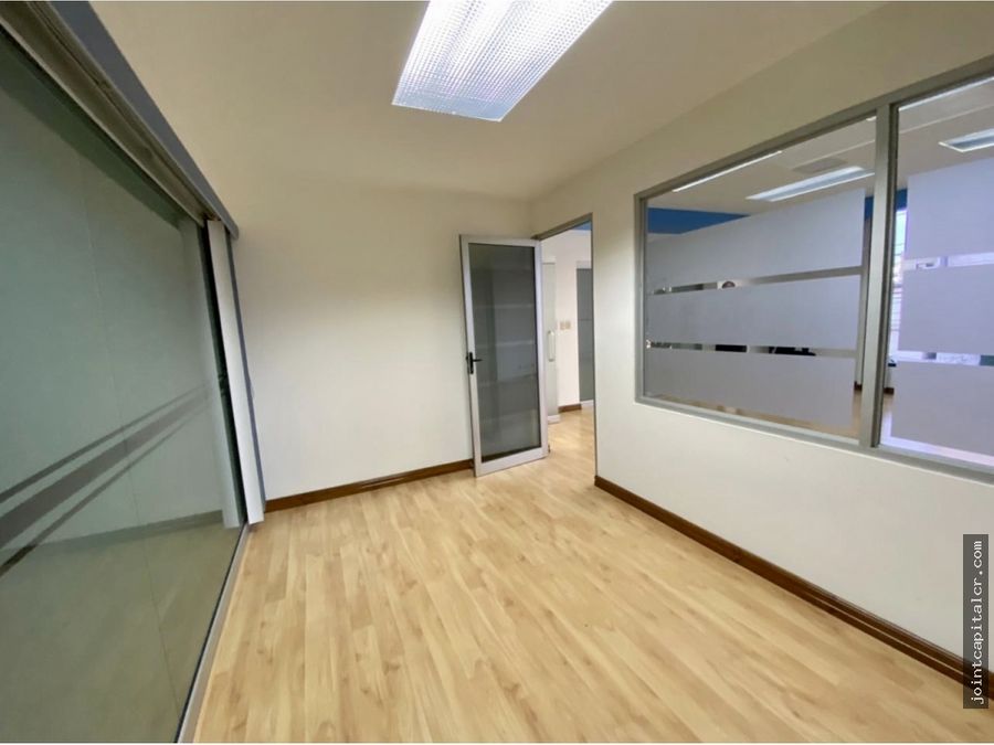 alquiler oficina 40 m2 en centro corporativo rohrmoser pavas