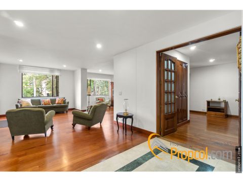 se vende apartamento en santa barbara bogota