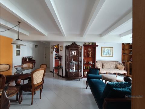 venta de apartamento poblado patio bonito