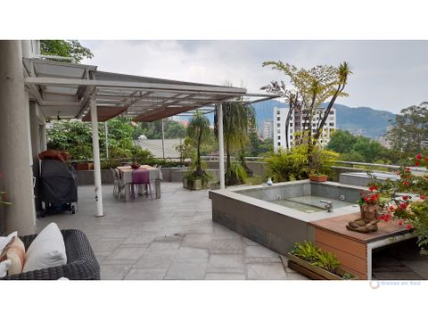 apartamento con terraza en san lucas parte baja poblado