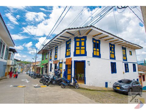 casa comercial marsella pereira